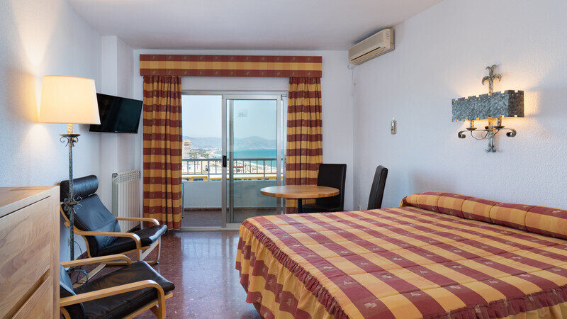 Bajondillo Apartments